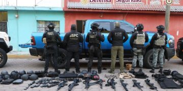 Alcalde de Morena detenido, le aseguran armas y blindados