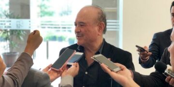 Ernesto Ruffo dejará el Altiplano; seguirá proceso en su casa