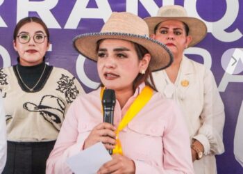 Grecia Quiroz exige a la FGR atraer el caso de Carlos Manzo