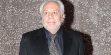 Luis de Llano busca evadir arresto por no pedir disculpas a Sasha Sokol