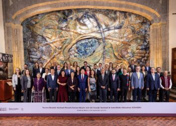 Hidalgo participa en la Tercera Reunión Nacional del CONAEDU