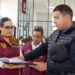 Estudiantes de la UPE donan manuales especializados