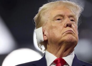 Trump exige a México frenar a funcionarios ligados al narco