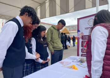 Fortalece SEPH Cultura de la Paz y entornos escolares seguros con feria en Tepeji del Río