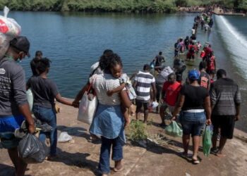 México frena reclamo territorial de Texas sobre nueve islas fronterizas.