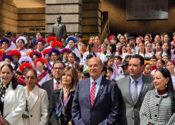 Natividad Castrejón asiste al lanzamiento del Primer Concurso Nacional de Coros Escolares