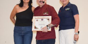 Estudiantes de la UTVM participan en Master Class de Gastronomía