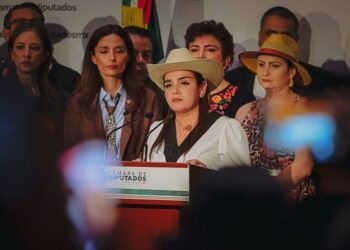 Grecia Quiroz exige a FGR investigar quién ordenó el crimen de Carlos Manzo