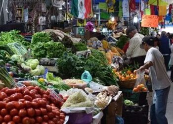 Inflación sube en septiembre y desafía la meta de Banxico
