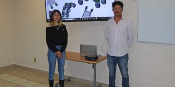 ITESHU apuesta por la innovación; desarrollan robot inteligente para optimizar el cuidado de cultivos