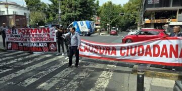 Vecinos clausuran sede de Sedatu por plan metropolitano