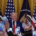 Trump presiona a Sheinbaum con ofensiva contra cárteles